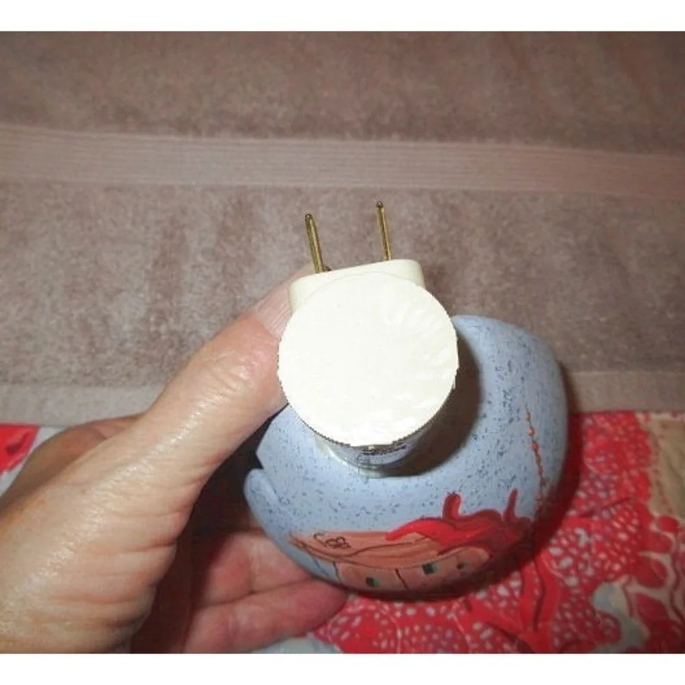 Vtg Southwestern Hand Painted Plug In Night Lite Signed Moon Beam Art Pottery
